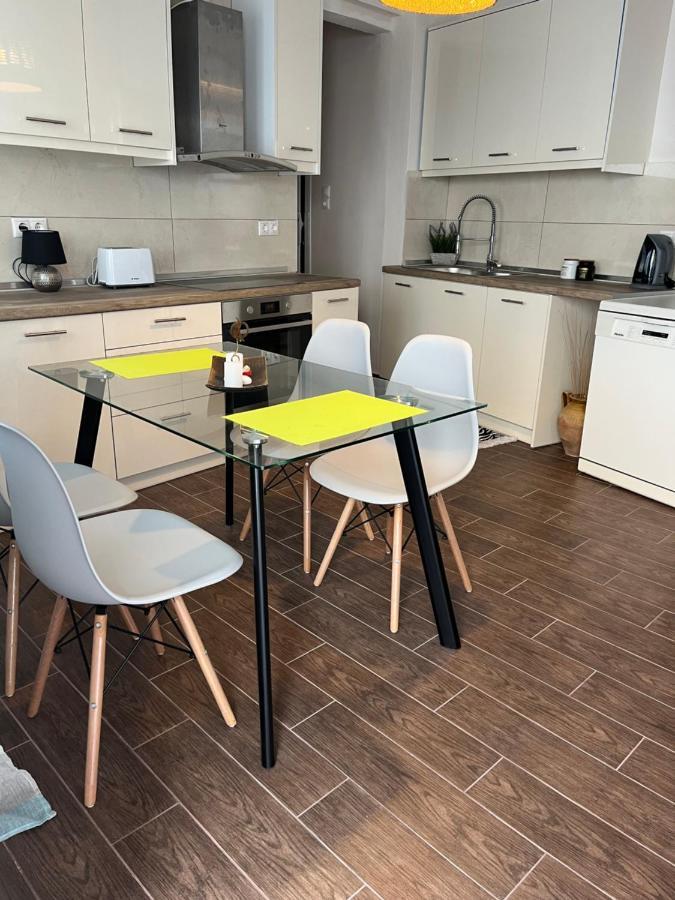 Kokkala Guestrooms Luaran gambar