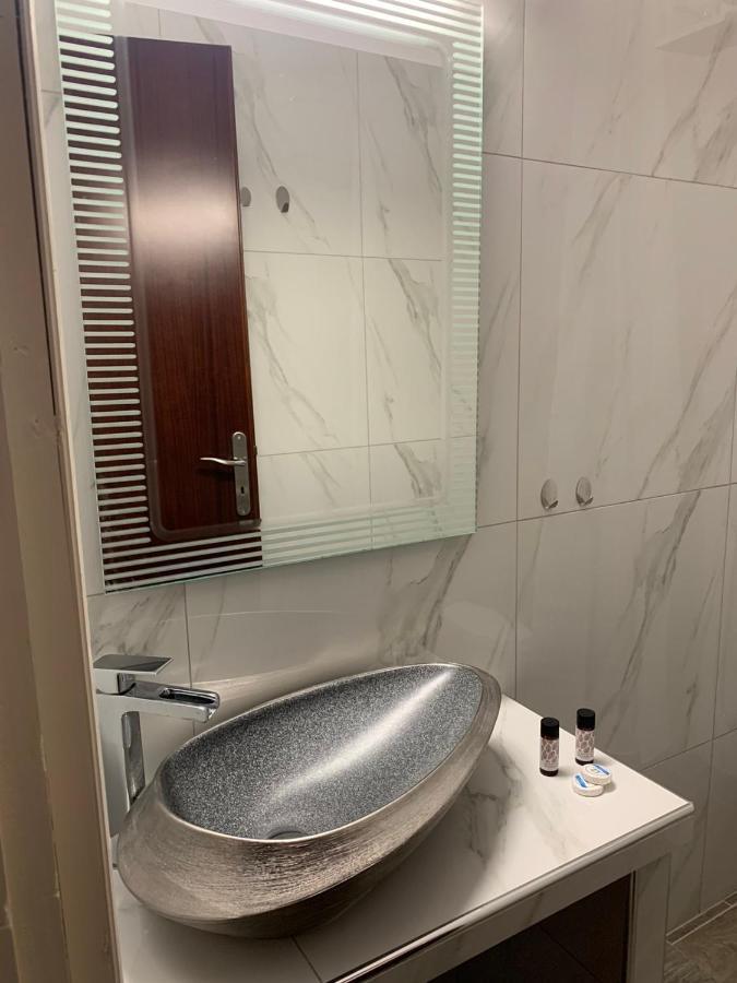 Kokkala Guestrooms Luaran gambar